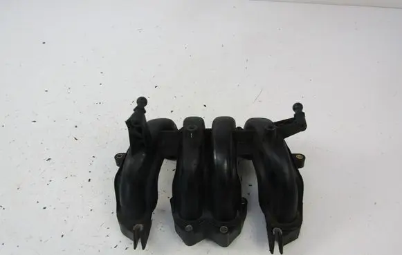 Volkswagen Golf IV Intake manifold 