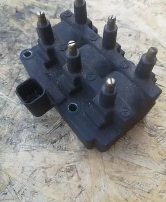 Chrysler Voyager High voltage ignition coil 4609140 1327