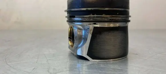 Volkswagen Crafter Piston 81l97a12