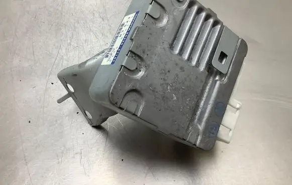 Toyota Prius (XW20) Power steering control unit/module 8965047101 1129000920