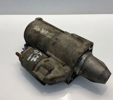 Mercedes-Benz E W211 Starter motor A0061516101 0061516101