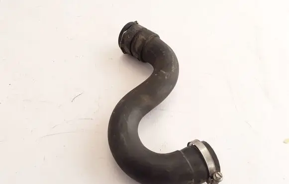 Volvo XC60 Engine coolant pipe/hose