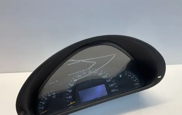 Mercedes-Benz C W203 Speedometer (instrument cluster) A2035401347 2035401347