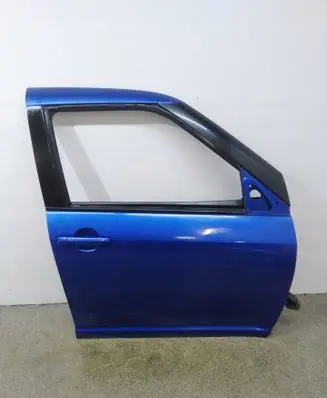 Suzuki Swift I Front door
