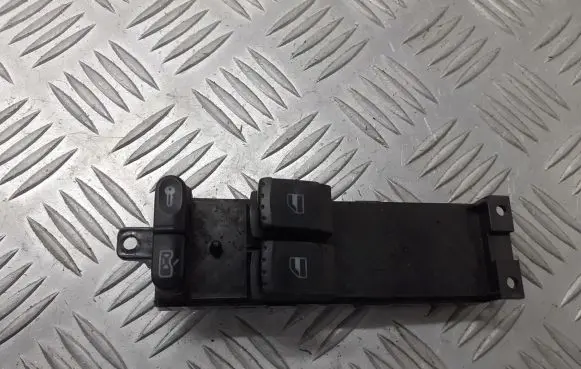 Volkswagen Golf IV Front door window switch trim 1J3959857B