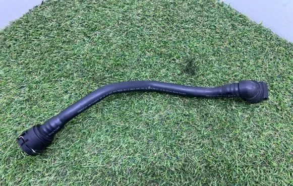 Mercedes-Benz B W246 W242 Engine coolant pipe/hose A2465010058