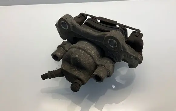 Mercedes-Benz E W211 Rear brake caliper