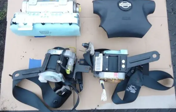 Mitsubishi Colt Airbag set 