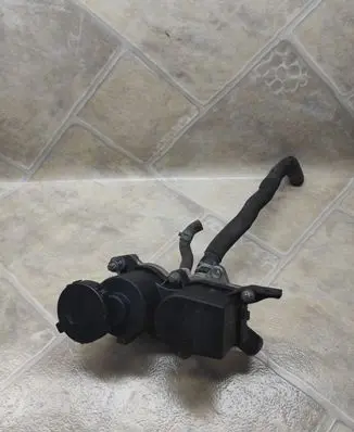 Mercedes-Benz B W245 Breather/breather pipe/hose A6400101062