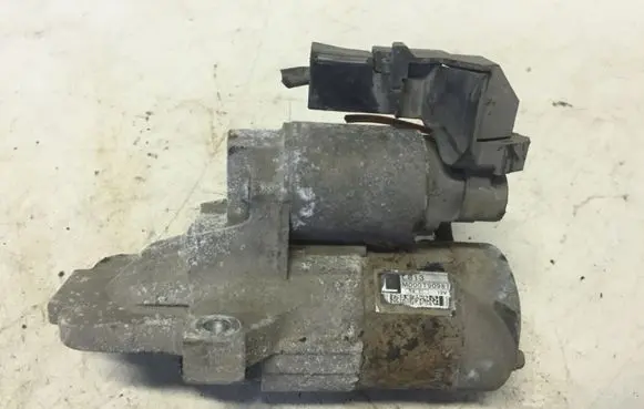Mazda 5 Starter motor M000T90981