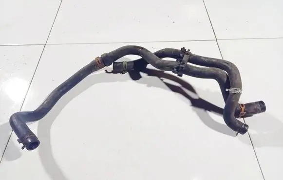 Renault Megane II Engine coolant pipe/hose