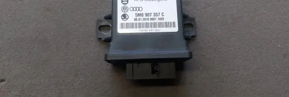 Volkswagen PASSAT B6 Light module LCM 5M0907357C 5WK49676C