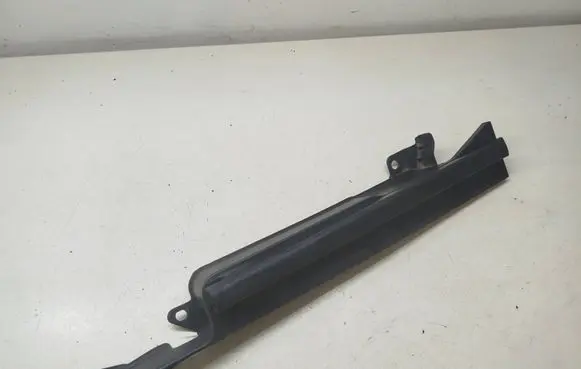 KIA Sorento Fender end trim 841402P010