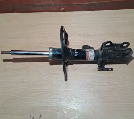 Toyota Avensis T250 Front shock absorber with coil spring 4851005333 12665936