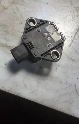 Audi A4 S4 B8 8K ESP acceleration yaw rate sensor 8R0907637B