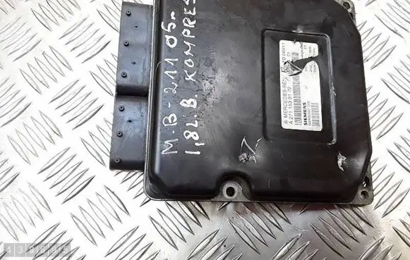 Mercedes-Benz E W211 Engine control unit/module A2711539179 5WK90507