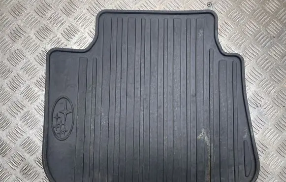 Subaru Legacy Rear floor mat 