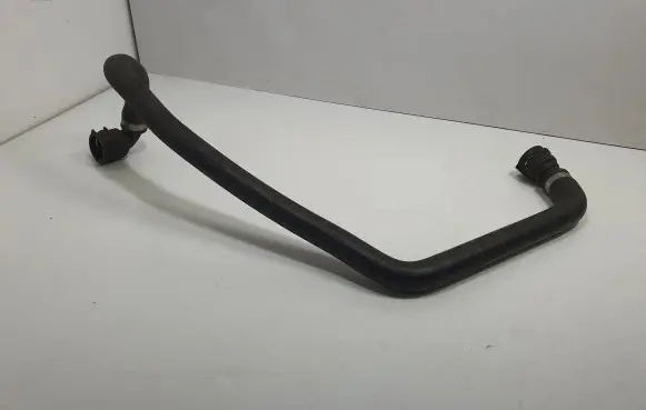 BMW X5 E70 Engine coolant pipe/hose 6945279 64216945279
