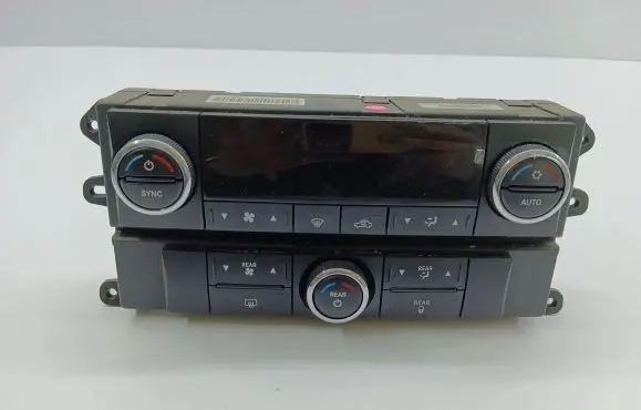 Chrysler Voyager Climate control unit P55111918AA