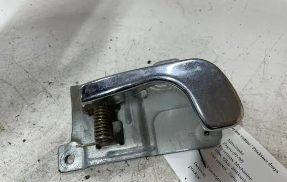 Mitsubishi Pajero Front door interior handle
