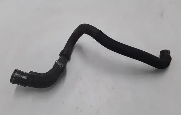 Volvo XC60 Engine coolant pipe/hose