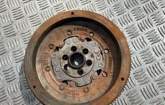 Volkswagen PASSAT B6 Flywheel 1516hk