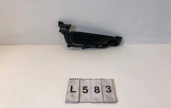 Volvo XC90 Front bumper lower grill 31383630