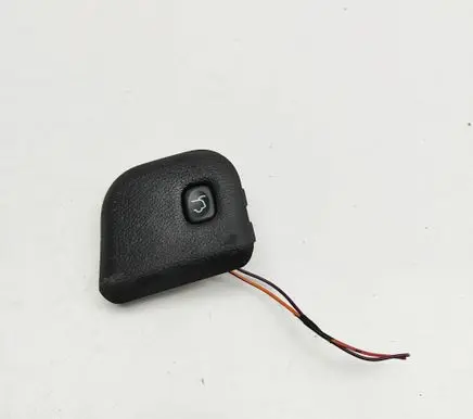 Jeep Grand Cherokee (WK) Tailgate/boot open switch button 04602751AA
