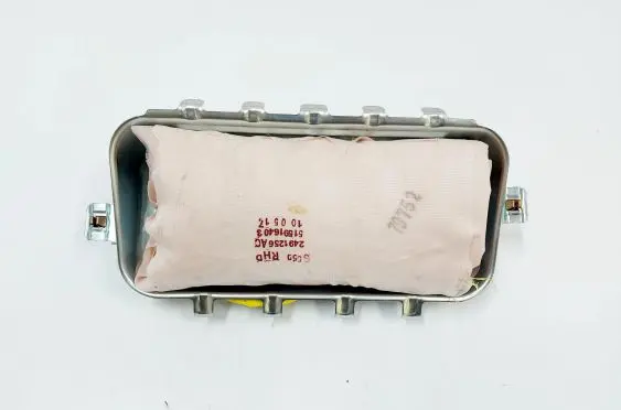 Ford Mustang VI Passenger airbag GR3B63044A74