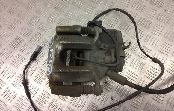 BMW X3 F25 Rear brake caliper