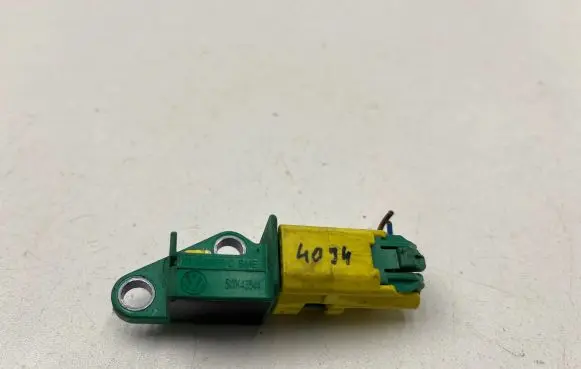 Volkswagen PASSAT B6 Airbag deployment crash/impact sensor 1k0909606