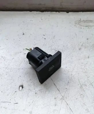Ford C-MAX I Windscreen/window heater switch 18K574AA