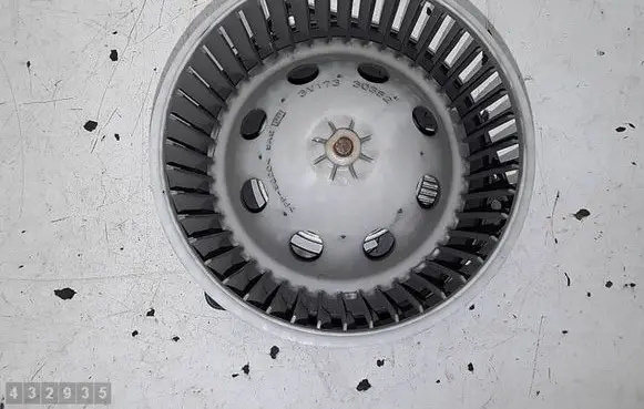 Nissan Murano Z50 Heater fan/blower 3V17330352
