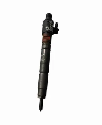 Volvo V60 Fuel injector 31303238