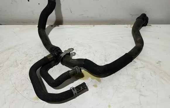 Peugeot 308 Engine coolant pipe/hose
