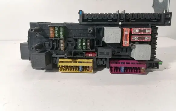 Mercedes-Benz E W212 SAM control unit A2129004901