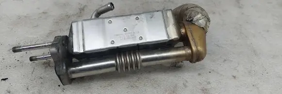 Mazda 6 EGR valve cooler R2AA20304