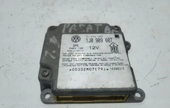 Volkswagen Golf IV Airbag control unit/module 1J0909607