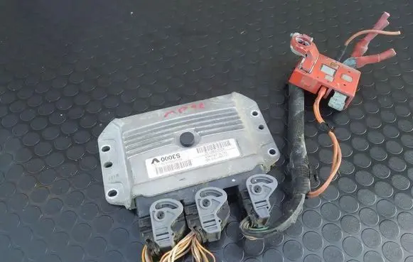 Renault Megane II Engine control unit/module ECU 8200509516
