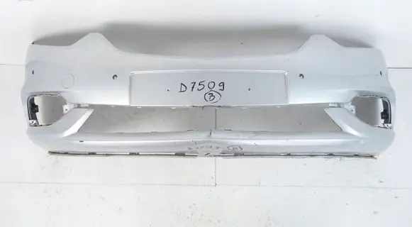 Opel Zafira C Front bumper 39079783