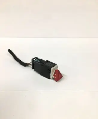 Volkswagen PASSAT B6 Hazard light switch 3C0953509A