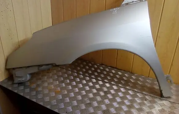 Citroen C8 Fender