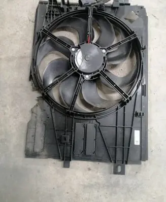 Peugeot 308 Electric radiator cooling fan 9832930080 0613391 502114205