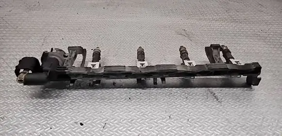 Ford Fiesta Fuel injectors set 0280158207