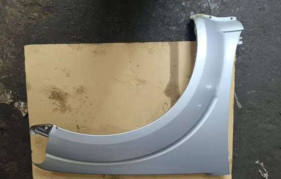 Nissan Navara D40 Fender