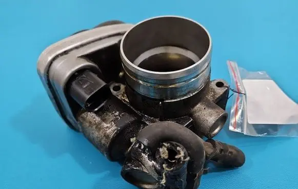 Volkswagen PASSAT B6 Throttle body valve 06A133062AT IMPRK1569446