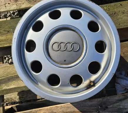 Audi A3 S3 8L R15 alloy rim 