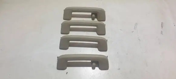 Volvo XC70 A set of handles for the ceiling 13550