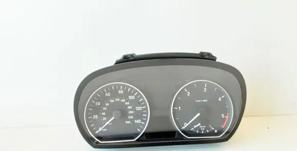 BMW 1 E81 E87 Speedometer (instrument cluster) 9187331 4032082