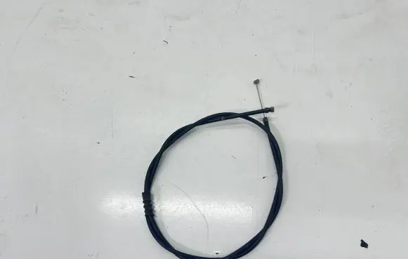 Engine bonnet (hood) release handle